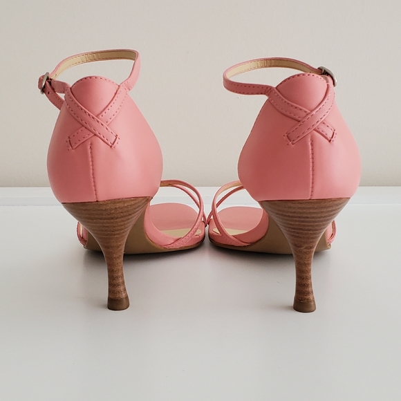 Ann Taylor Loft Leather Ankle Strap 3" Wood Heel Sandals | Like New | 6.5 | Pink - Picture 9 of 16